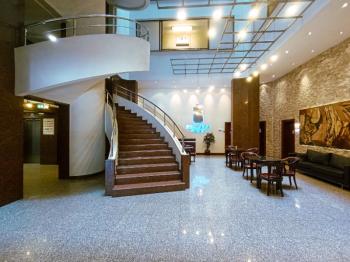 İstanbul Kozyatağı E5 Cepheli Prestijli Ofis Katı Kiralık