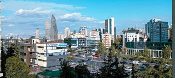 İstanbul Kozyatağı E5 Cepheli Prestijli Ofis Katı Kiralık