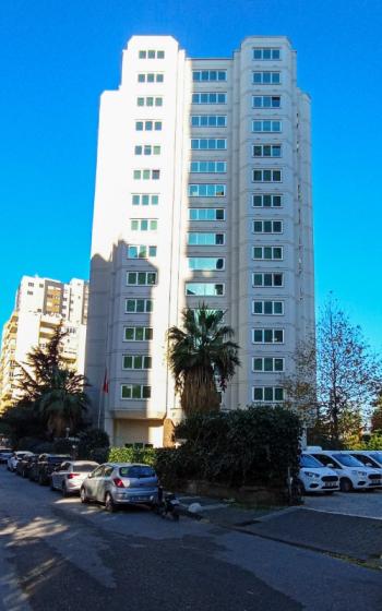 İstanbul Kozyatağı E5 Cepheli Prestijli Ofis Katı Kiralık