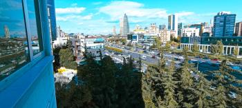 İstanbul Kozyatağı E5 Cepheli Prestijli Ofis Katı Kiralık