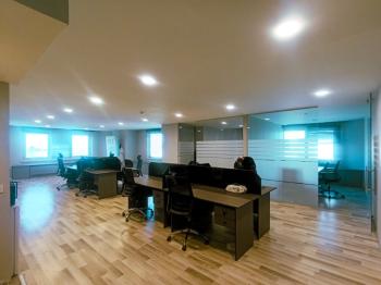 İstanbul Kozyatağı E5 Cepheli Prestijli Ofis Katı Kiralık