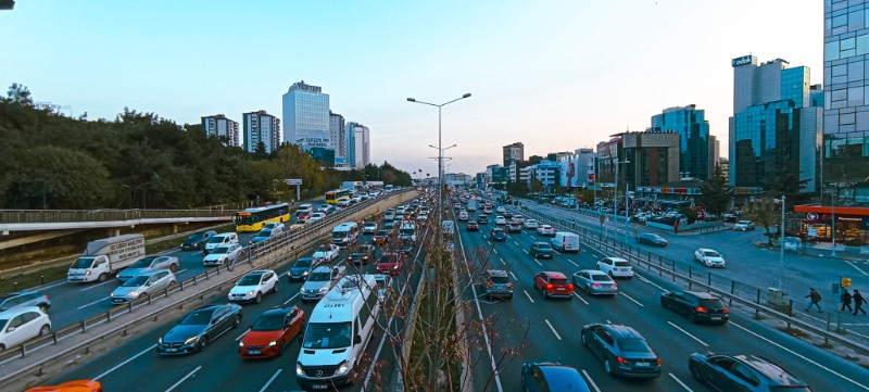 İstanbul Kozyatağı E5 Cepheli Prestijli Ofis Katı Kiralık