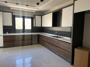 KAZIMKRABEKİR MAHALLESİNDE SATILIK 4+1 LÜKS DAİRE
