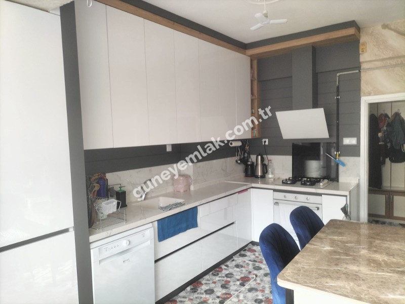 SATILIK DOĞU KIŞLADA 3+1 140M² BAKIMLI DAİRE