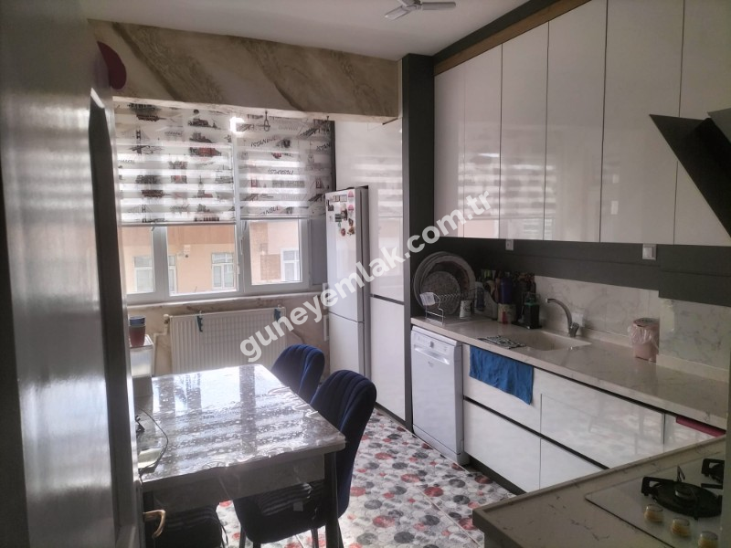 SATILIK DOĞU KIŞLADA 3+1 140M² BAKIMLI DAİRE