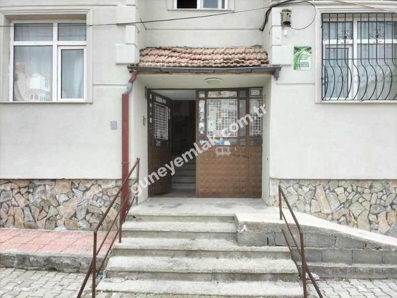 SATILIK DOĞU KIŞLADA 3+1 140M² BAKIMLI DAİRE