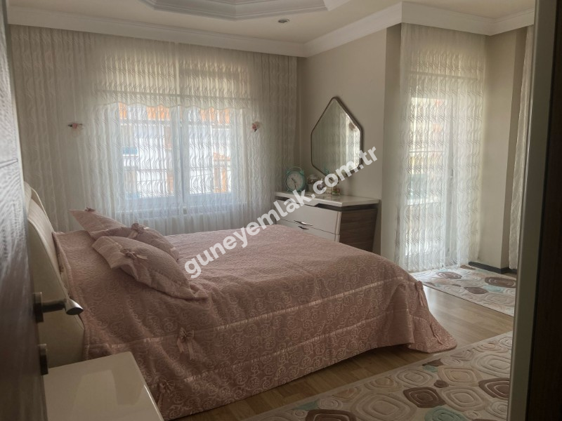 HACICELAL'DE ARA KAT DUBLEKS DAİRE