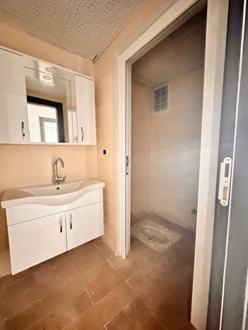 GÜVENAY - ÇORUM HZ.İBRAHİM CAMİİ YANINDA SATILIK SIFIR 3+1 DAİRE
