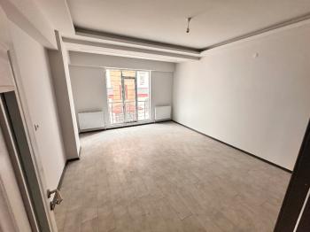 GÜVENAY - ÇORUM HZ.İBRAHİM CAMİİ YANINDA SATILIK SIFIR 3+1 DAİRE