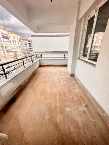 GÜVENAY - ÇORUM HZ.İBRAHİM CAMİİ YANINDA SATILIK SIFIR 3+1 DAİRE