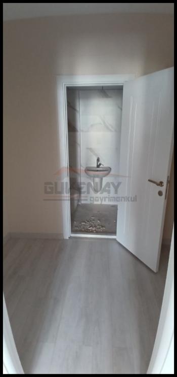GÜVENAY - ÇORUM KAFELER DR.İLHAN GÜREL CAD. ARKASI 4+1 SATILIK