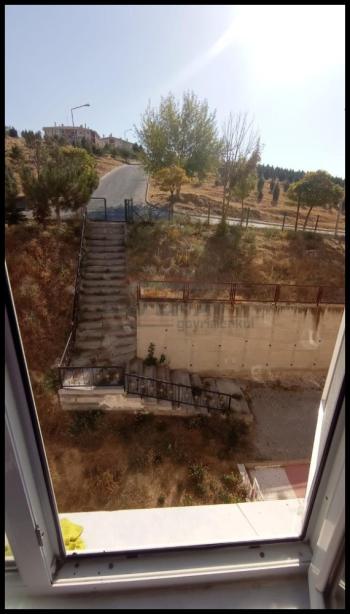 Güvenay - Çorum Ak Kent Toki İçi Yapılı 3+1 Ara Kat Satılık Daire 