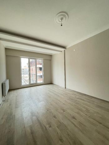 GÜVENAY - ÇORUM FEN LİSESİ BÖLGESİ YENİ HASTAHANE CİV. 3+1 SATILIK DAİRE