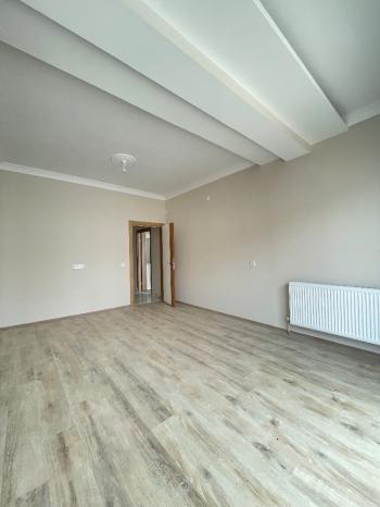 GÜVENAY - ÇORUM FEN LİSESİ BÖLGESİ YENİ HASTAHANE CİV. 3+1 SATILIK DAİRE