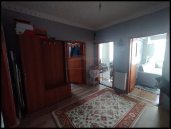GÜVENAY - ÇORUM ULUKAVAK OSMANCIK CADDESİ ÜZERİ SATILIK 2+1 DAİRE