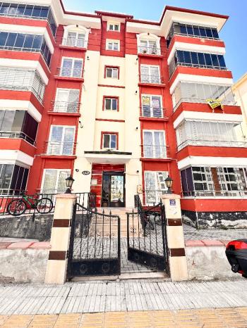 GÜVENAY - ÇORUM BUHARAEVLER BEKİR AKSOY YAKINI 3+1 SATILIK DAİRE