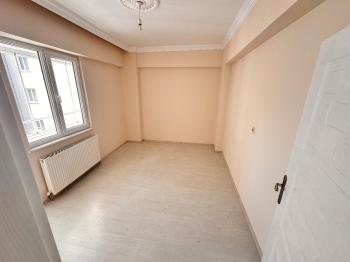 GÜVENAY - ÇORUM BUHARAEVLER BEKİR AKSOY YAKINI 3+1 SATILIK DAİRE