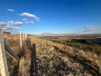 Güvenay - Çorum İskilip Yolu Karabürçek Köyünde Satılık Hobi Bahçesi