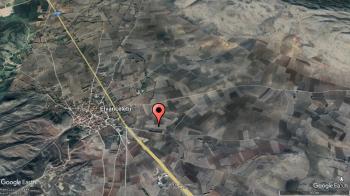 MECİTÖZÜ ELVANÇELEBİ KÖYÜ 10.252 M² SATILIK TARLA