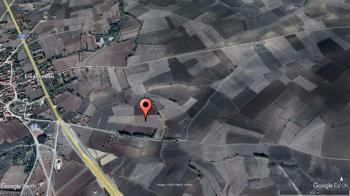 MECİTÖZÜ ELVANÇELEBİ KÖYÜ 10.252 M² SATILIK TARLA