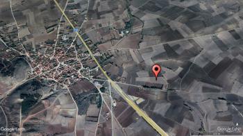 MECİTÖZÜ ELVANÇELEBİ KÖYÜ 10.252 M² SATILIK TARLA