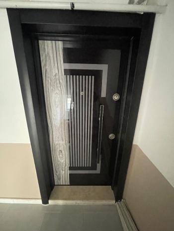 GÜVENAY- ÇORUM MERKEZ ÇİFTLİK CADDESİ MEVKİ SATILIK  GENİŞ 3+1 DAİRE