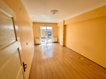 GÜVENAY - ÇORUM ÇEVREYOLU ÜZERİ 4+1 KİRALIK DAİRE 