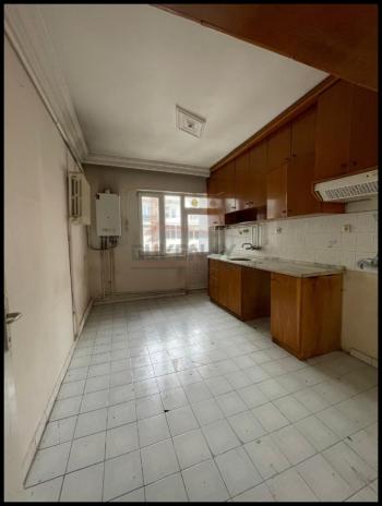 GÜVENAY - ÇORUM GAZİ CAD. HALK BANK ARKASI 3+1 SATILIK DAİRE