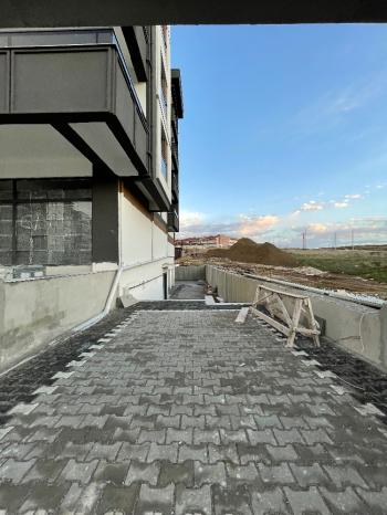 GÜVENAY - ÇORUM LOZAN ARKASI BEST YANINDA SON KAT 4+1 SIFIR DAİRE