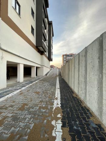 GÜVENAY - ÇORUM LOZAN ARKASI BEST YANINDA SON KAT 4+1 SIFIR DAİRE