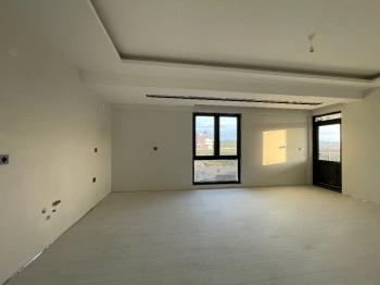 GÜVENAY - ÇORUM LOZAN ARKASI BEST YANINDA SON KAT 4+1 SIFIR DAİRE