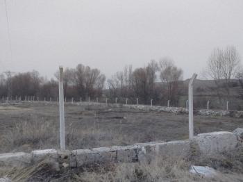 GÜVENAY - ÇORUM ALACA KAVŞAĞI İLERİSİ TARHAN CİVARINDA 8 DÖNÜM ÇİFTLİK