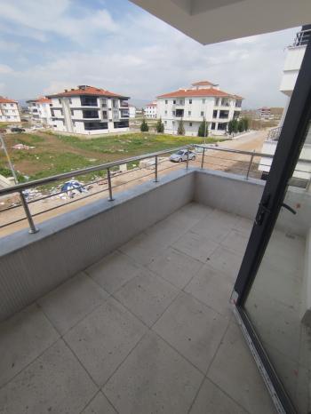 GÜVENAY - ÇORUM FEN LİSESİ CİVARI 2+1 ARA KAT SATILIK DAİRE