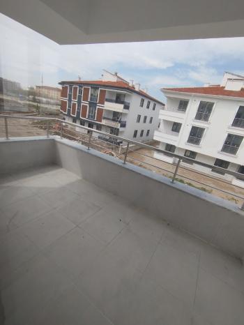 GÜVENAY - ÇORUM FEN LİSESİ CİVARI 2+1 ARA KAT SATILIK DAİRE