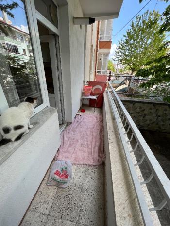 GÜVENAY - ÇORUM ULUKAVAK  SAKARYA OKULU YANI 3+1 SATILIK DAİRE 