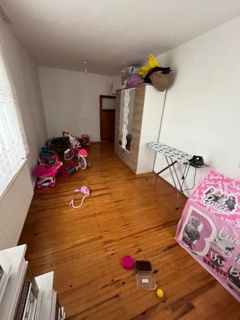 GÜVENAY - ÇORUM ULUKAVAK  SAKARYA OKULU YANI 3+1 SATILIK DAİRE 