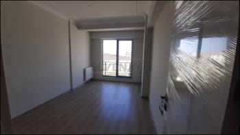 GÜVENAY - ÇORUM KENT PARK ALT TARAFI 2+1 LÜKS SATILIK DAİRE