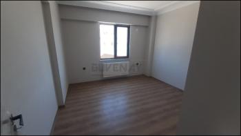 GÜVENAY - ÇORUM KENT PARK ALT TARAFI 2+1 LÜKS SATILIK DAİRE