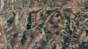 GÜVENAY - ÇORUM SARMAŞADA KÖYÜN YANI TEK TAPU 536 M² BAHÇE