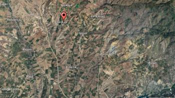 GÜVENAY - ÇORUM SARMAŞADA KÖYÜN YANI TEK TAPU 536 M² BAHÇE