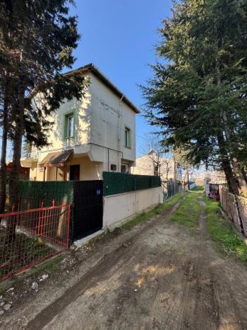 Kanat Elaktan Marmara Ereğlisi Dereağzı Mahallesinde Sezonluk Kiralık Villa