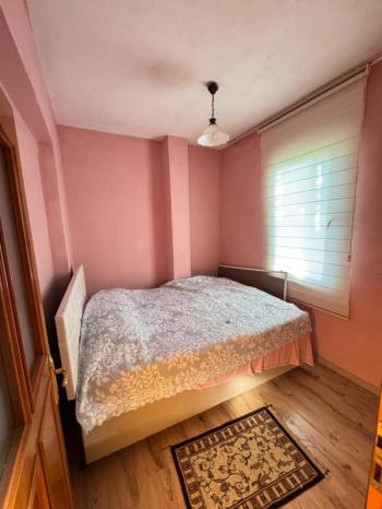 Kanat Elaktan Marmara Ereğlisi Dereağzı Mahallesinde Sezonluk Kiralık Villa