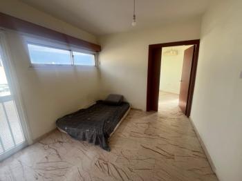 KIBRIS LEFKOŞA ORTAKÖY BÖLGESİNDE SATILIK TİCARİ İZİNLİ DAİRE