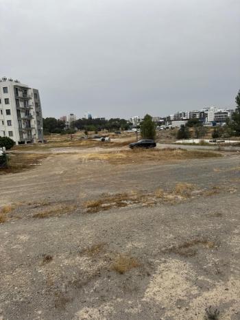 KIBRIS LEFKOŞA KERMİYA BÖLGESİNDE APARTMAN İZİNLİ SATILIK  ARSA