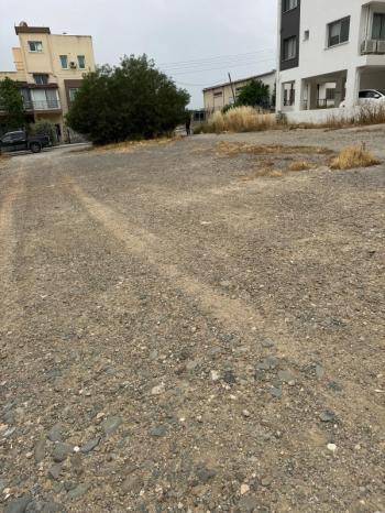KIBRIS LEFKOŞA KERMİYA BÖLGESİNDE APARTMAN İZİNLİ SATILIK  ARSA
