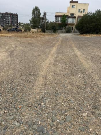 KIBRIS LEFKOŞA KERMİYA BÖLGESİNDE APARTMAN İZİNLİ SATILIK  ARSA