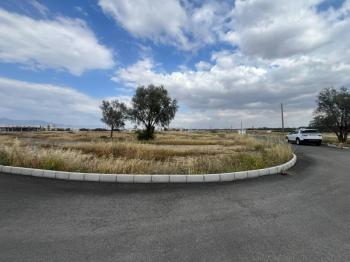 KIBRIS LEFKOŞA AYDEMET BÖLGESİNDE ŞEHİT ÇOCUĞU ,KÖŞE ARSA