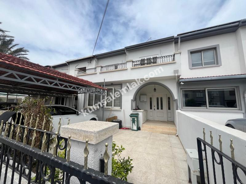 KIBRIS LEFKOŞA GÖÇMENKÖY BÖLGESİNDE SATILIK İKİZ DUBLEKS EV 