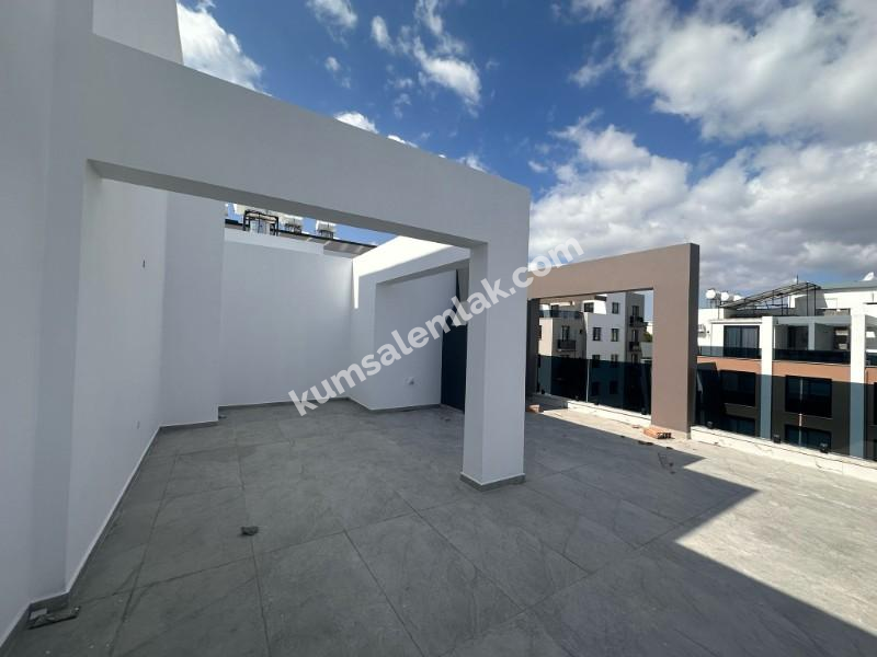 KIBRIS LEFKOŞA KÜÇÜK KAYMAKLI BÖLGESİNDE SATILIK  YENİ SIFIR 3+1 PENTHOUSE DAİRE