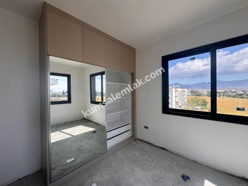 KIBRIS LEFKOŞA KÜÇÜK KAYMAKLI BÖLGESİNDE SATILIK  YENİ SIFIR 3+1 PENTHOUSE DAİRE
